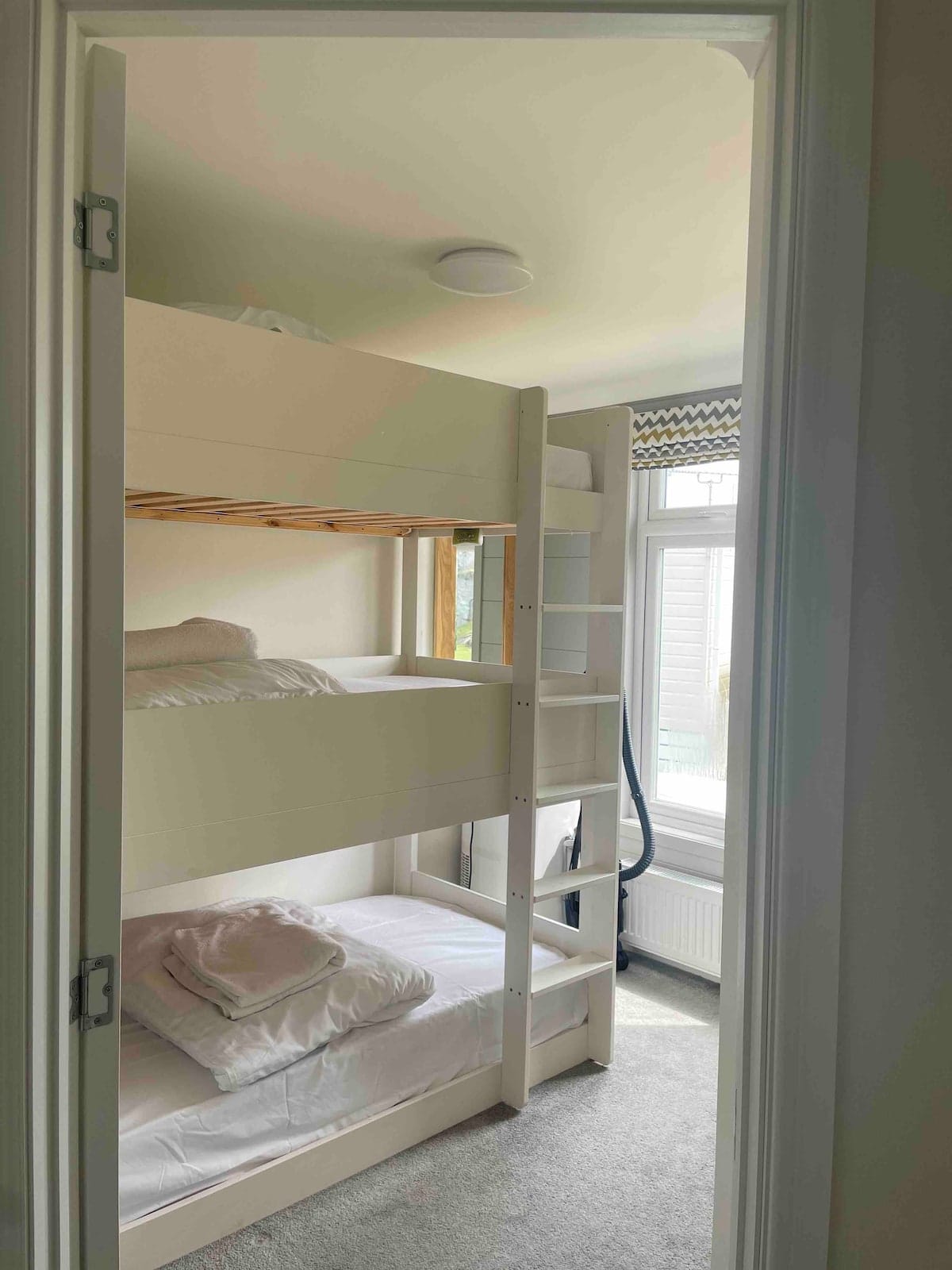 195b0de5-091f-4a39-b0b2-96c68916fc65